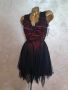 М Черна дантелена рокля с червена подплата , снимка 1 - Рокли - 45261447