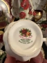 Royal Albert England Circa 1962 “Old country ” - великолепен троен сет Код P2244, снимка 4