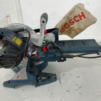 Циркуляр пендула - Bosch 1400 W, снимка 6 - Циркуляри - 45820045