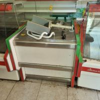 обурудване за хранителен магазин хладилни ветрини и рафтове, снимка 5 - Витрини - 45238051