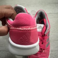 Оригинални маратонки Adidas размер 36, снимка 3 - Маратонки - 45551113