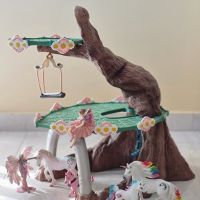 Голям игрален комплект Градина на Елфи Schleich в комплект с кутия, снимка 2 - Фигурки - 45285656