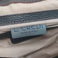 Италианска кожена чанта L.CREDI, Голяма кафява чанта с две дръжки за рамо, снимка 2 - Чанти - 46203385