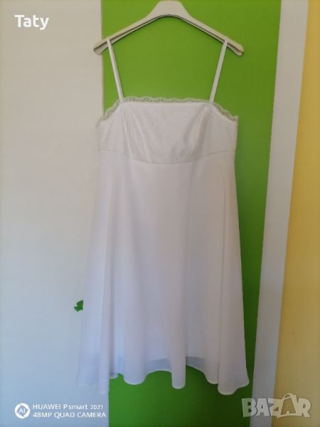 Бяла рокля размер 38 С/М, снимка 1