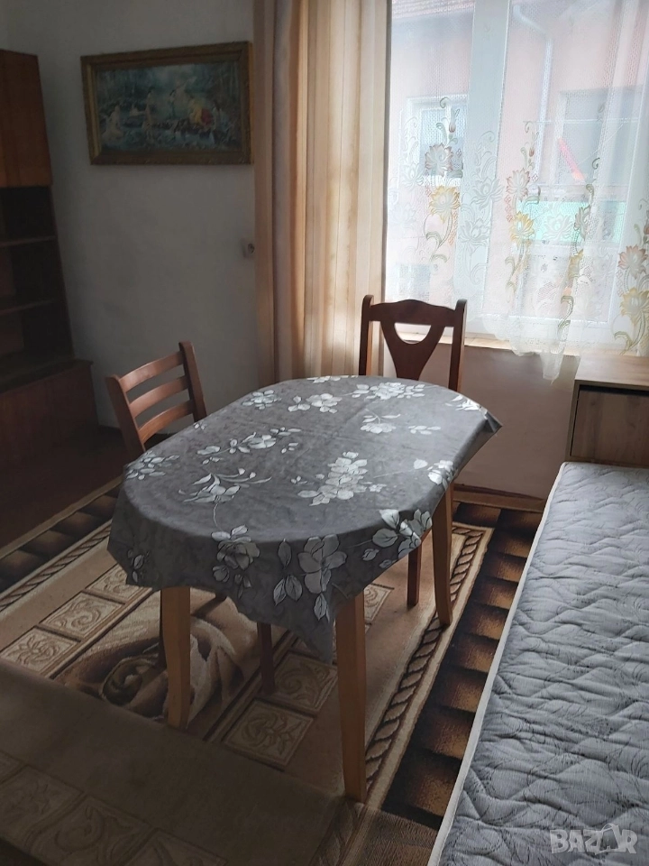 Жилище на 5 минути от центъра на гр. Перник, снимка 1