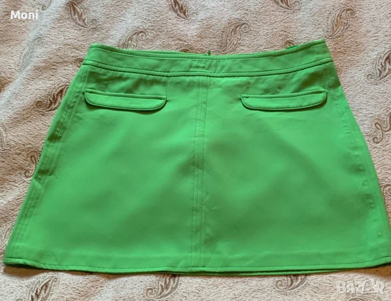 Зелена къса пола , снимка 1