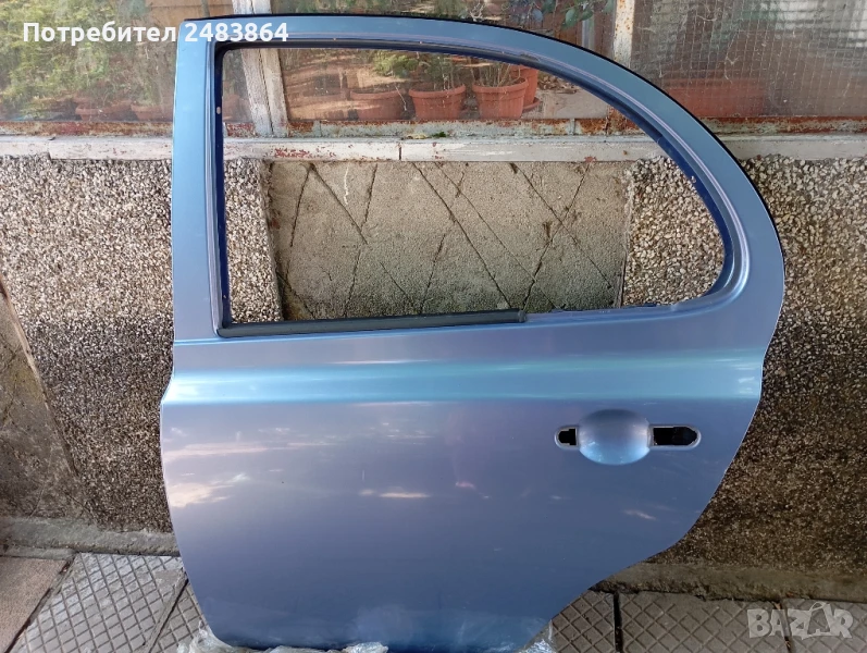 задна лява врата нисан микра к12, снимка 1