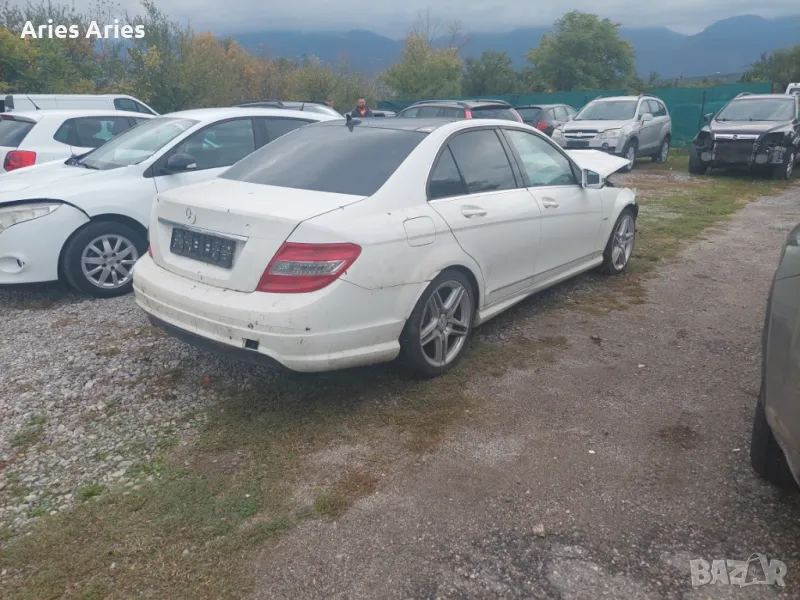 Mercedes-Benz C 2,2cdi , Мерцедес Ц на части! Април 2008, снимка 1