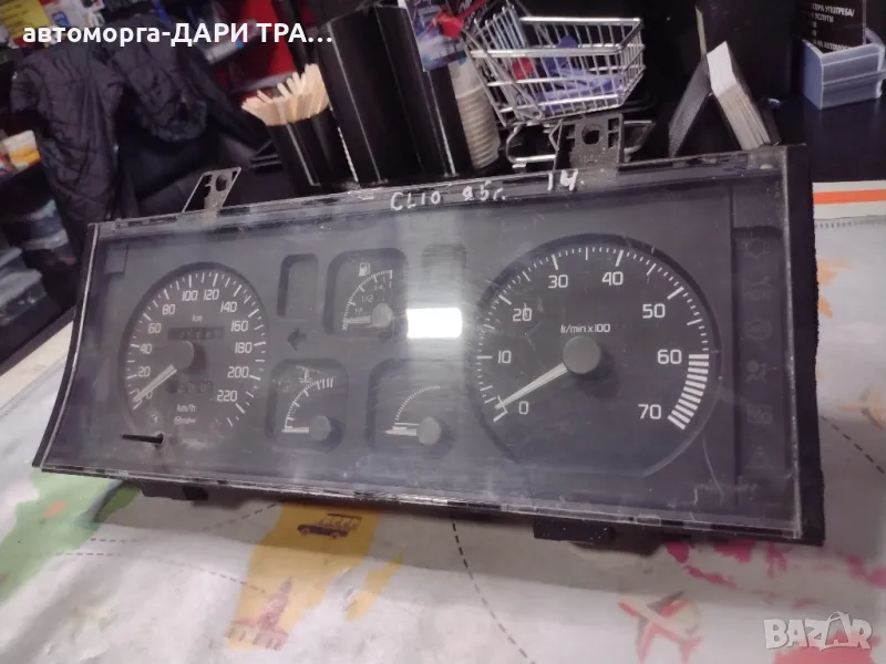Табло уредно (километраж)за Рено Клио 1  бензин 1995г., снимка 1
