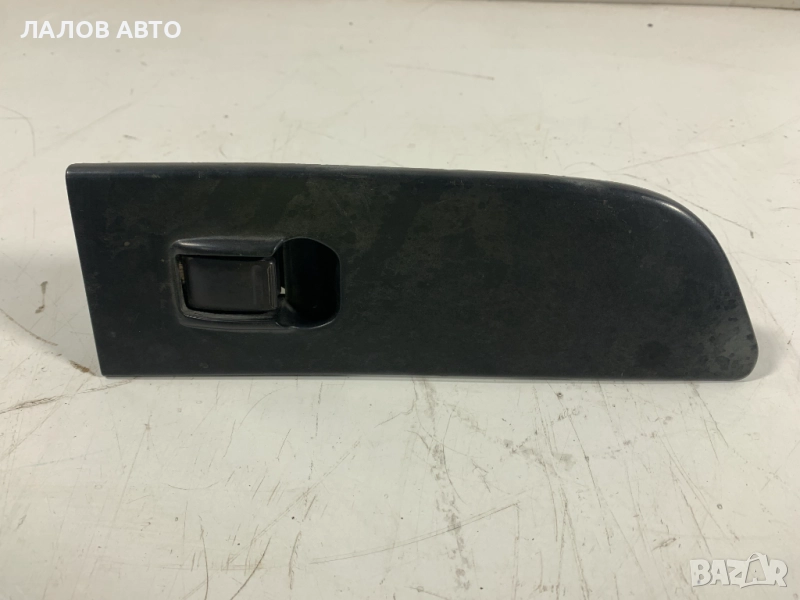 Задно ляво капаче бутон ел стъкла Нисан Терано 2 Zadno lqvo kapache buton el stukla Nissan Terrano 2, снимка 1