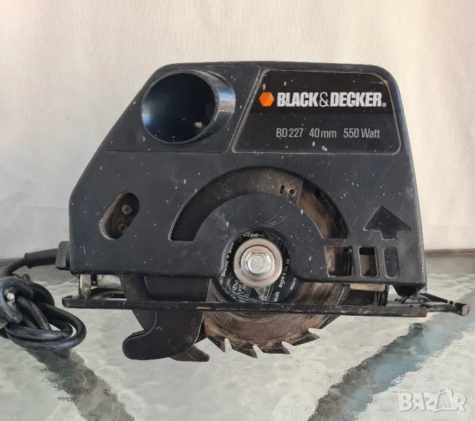 Ръчен циркуляр Black&Decker, снимка 1