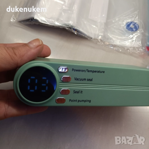 Преносим вакуумен уред 3 в 1 за твърди и течни храни, снимка 9 - Друга електроника - 51962630