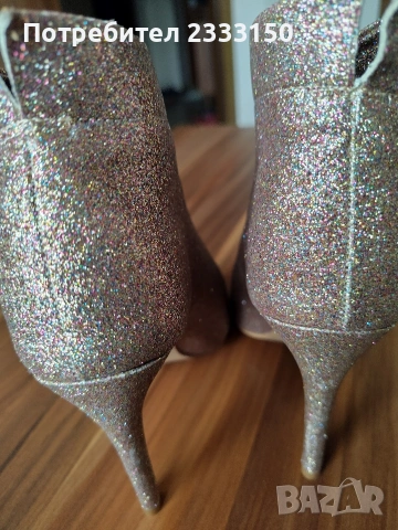 продава дамски обувки номер 36, снимка 4 - Маратонки - 53961465