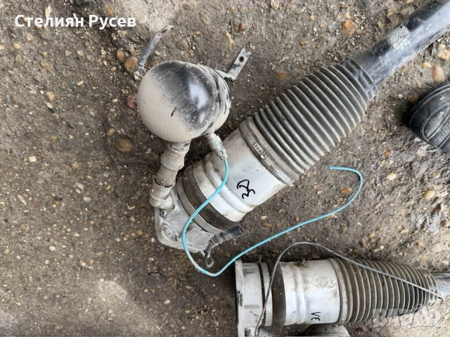 заден амортисьор   , задна въздушна възглавница  audi a8 s8 d3 5.2 450hp facelift 2009г цена 90 евро, снимка 4 - Части - 53611729