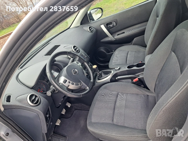 Нисан Кашкай 2.0 бензин 4х4, снимка 8 - Автомобили и джипове - 53603379