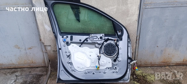 предна лява врата за Пежо 308 , 2027г, снимка 2 - Части - 53514820