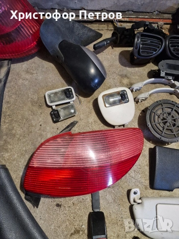 десен стоп за Peugeot 206