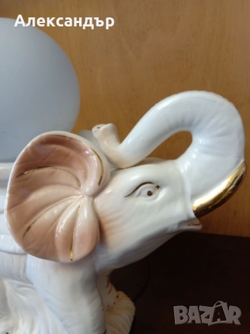 Порцеланова лампа, снимка 5 - Настолни лампи - 53974258