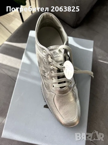 Обувки Хоган Hogan 39 номер естествена кожа сребърни, снимка 2 - Дамски ежедневни обувки - 53202592