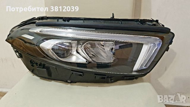 Оригинален десен LED фар за  Mercedes A-class W177 / Мерцедес А-класа W177, снимка 1 - Части - 45805331