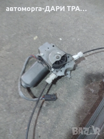 Преден десен стъклоповдигач за Нисан Примера 1998г, снимка 3 - Части - 51929524