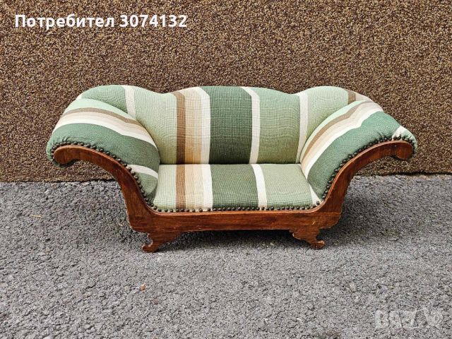 Ръчно изработено диванче за кукли, снимка 2 - Дивани и мека мебел - 45595045