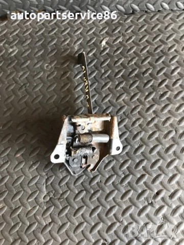 Заключване за защипване на преден капак за KIA Sorento 2.5 CRDi (2003-2007), снимка 3 - Части - 53314510