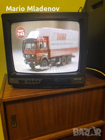 Телевизорче PHILIPS 14 инча, снимка 3 - Телевизори - 53810851