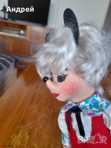 Стара кукла Мини Маус, снимка 6 - Други ценни предмети - 44941228