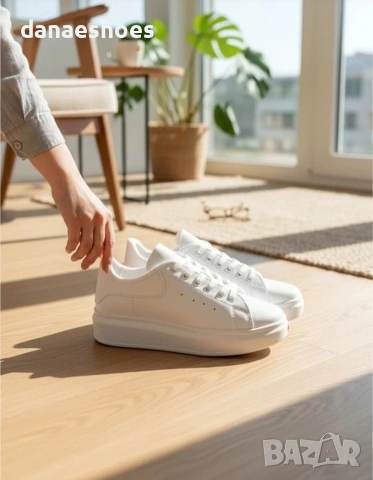Дамски сникърси от естествена кожа в бяло , снимка 4 - Маратонки - 53831349