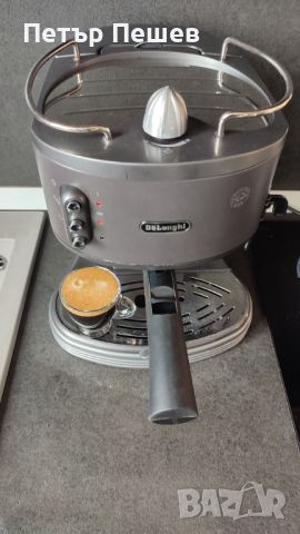 Кафемашина Delonghi EC300 перфектно еспресо кафе крема цедка Делонги 