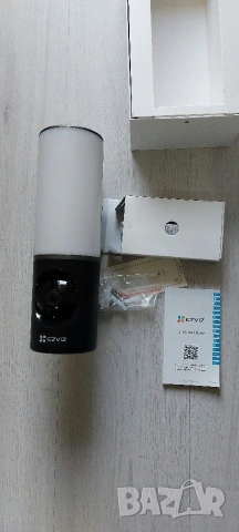 EZVIZ LC3 2K+ Smart Security Light Camera с 32GB вградена памет, снимка 8 - Комплекти за видеонаблюдение - 53774032