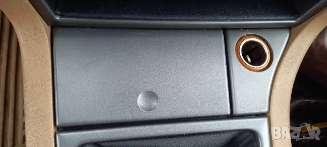 Пепелник Opel Vectra C / Signum, снимка 2 - Части - 53659260