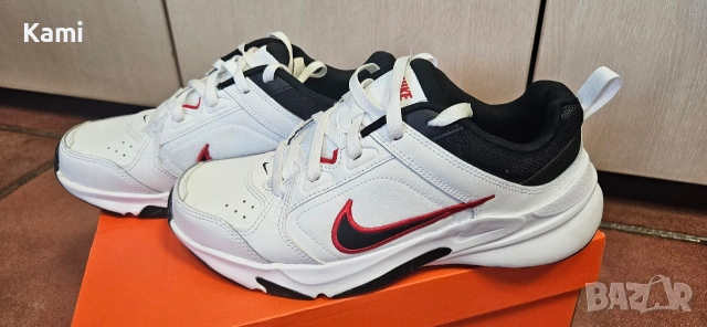 Nike, номер 41, снимка 2 - Маратонки - 53717804