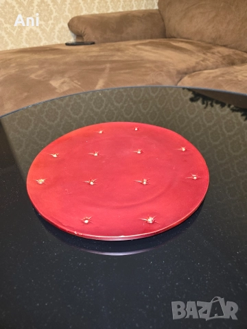 Уникални червени чинийки 4 броя, снимка 3 - Чинии - 52774682