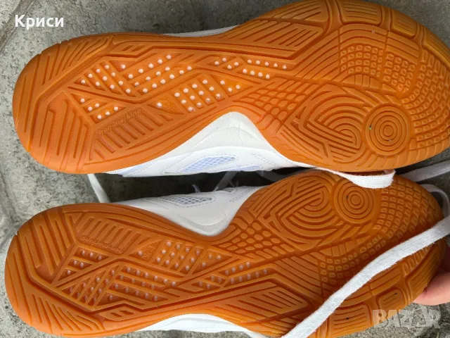 обувки за тенис, снимка 2 - Спортни обувки - 49873393