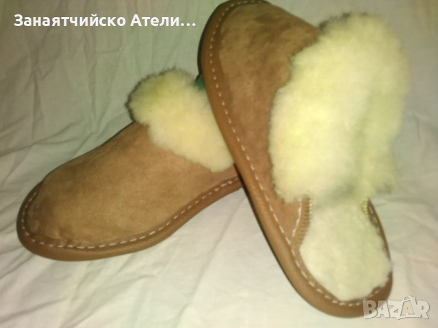 Домашни чехли от агнешка кожа, снимка 3 - Чехли - 54176724