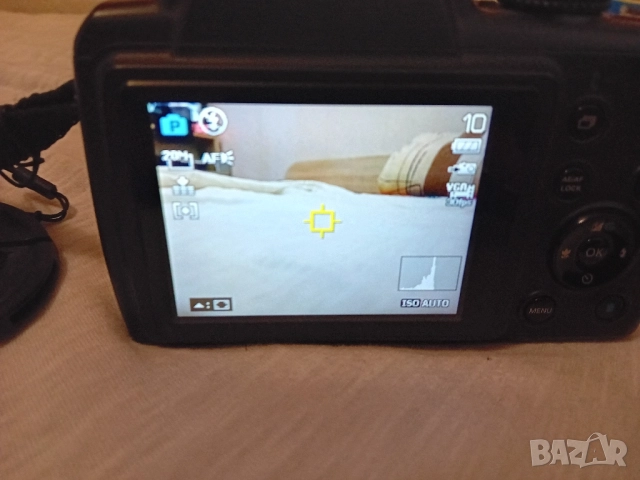 фотоапарат MEDION, снимка 5 - Фотоапарати - 52097392