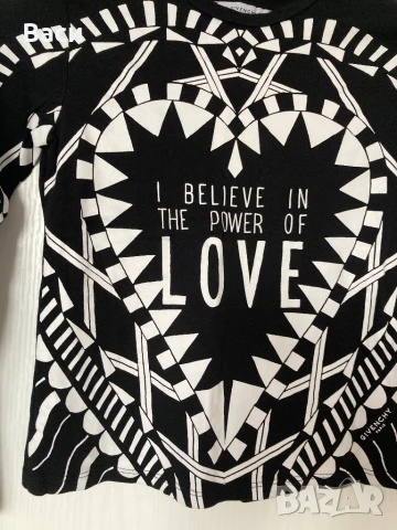 GIVENCHY оригинална детска блуза, снимка 4 - Детски Блузи и туники - 51415115