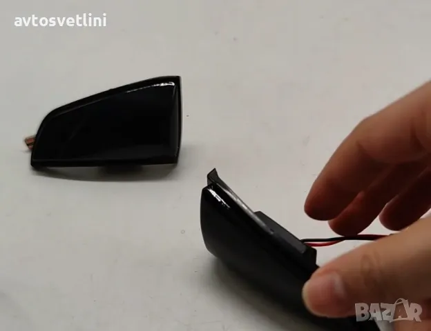 LED динамични мигачи за огледала Volvo S40 V50 C70 – бягащи мигачи, снимка 2 - Аксесоари и консумативи - 49897001