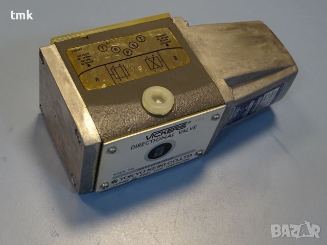 Хидравличен разпределител Vickers DG4S4-12A-50-JA directional valve 100V, снимка 10 - Резервни части за машини - 45239258