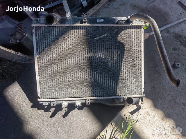 Воден радиатор  Хонда Cr 1 2.0 бензин , снимка 1 - Части - 46008349