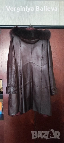 Дамско манто, снимка 2 - Палта, манта - 53678604