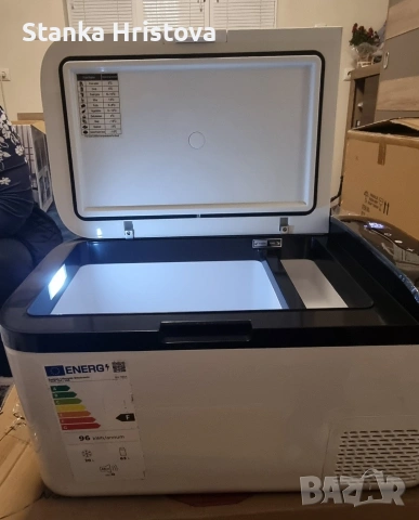 Хладилна чанта за автомобил Ukkiso 63L., снимка 4 - Аксесоари и консумативи - 53417969