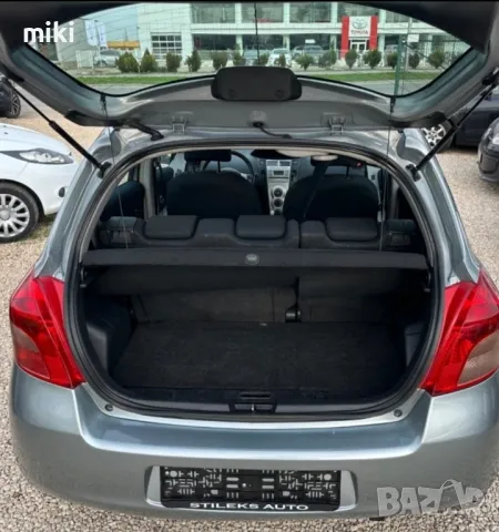 Оригинална кора багажник за Toyota Yaris (2006-2011), снимка 1 - Части - 48000523