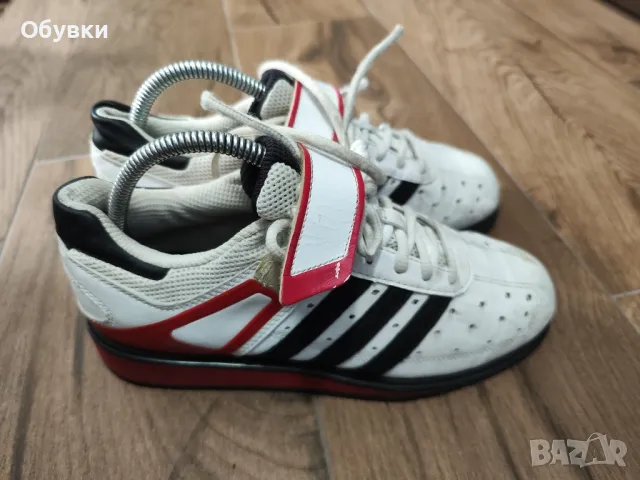 Щангети Adidas, снимка 1 - Спортни обувки - 47244395