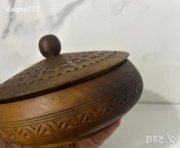 Кръгло ретро ковчеже от дърво, кутия за бижута, снимка 7 - Антикварни и старинни предмети - 49606337