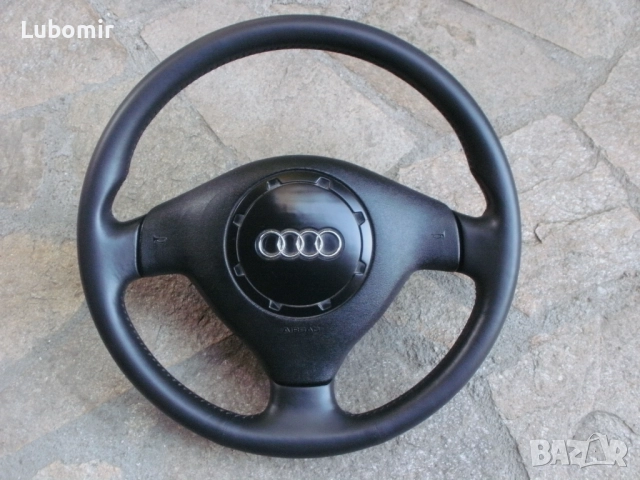 Волан трилъчев с айр-бег - Ауди А3 - оригинален, кожен !, снимка 3 - Аксесоари и консумативи - 51955340