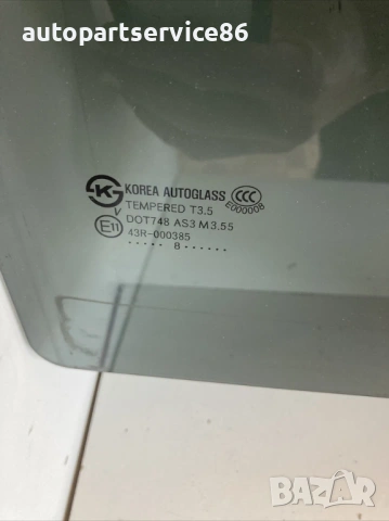 Стъкло на задната дясна врата за KIA Carnival 2.9 CRDi (2006–2012), снимка 2 - Части - 53202416