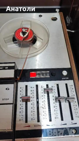 Магнетофон GRUNDIG TK 248, снимка 3 - Радиокасетофони, транзистори - 50190092